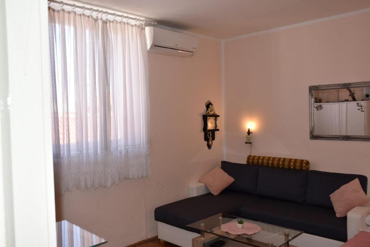 Apartment Eva Zadar Bagian luar foto